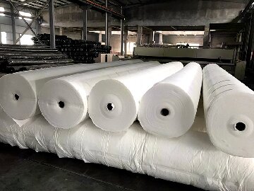 土工布在混凝土路面罩面工程中的应用